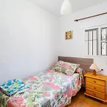 Casa Carlos Con Piscina Privada En Conil Hébergement de vacances *