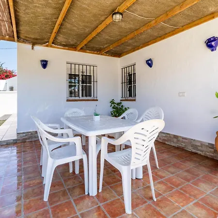 Casa Carlos Con Piscina Privada En Conil Hébergement de vacances Conil De La Frontera